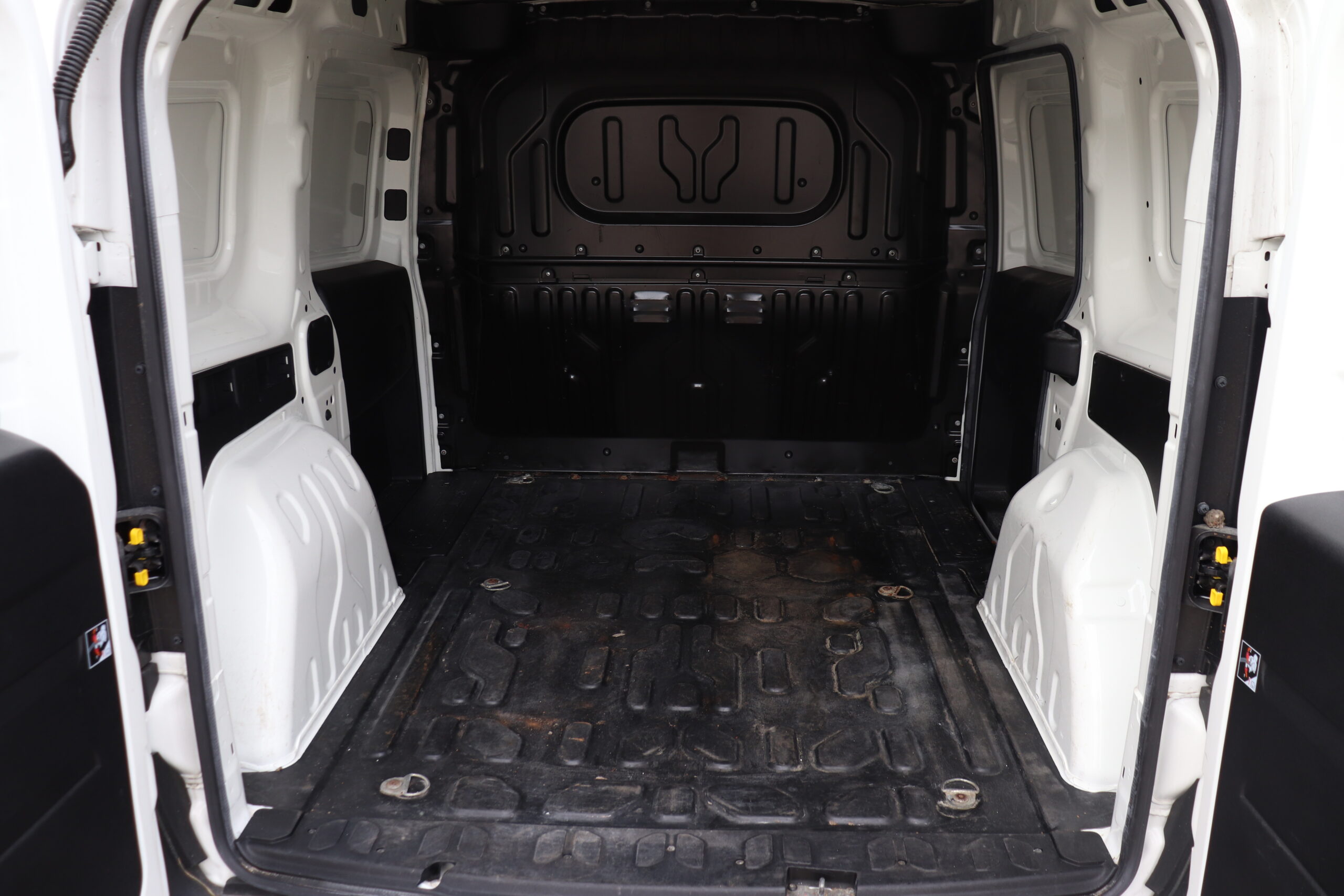 OPEL COMBO 2018.G. - Image 16