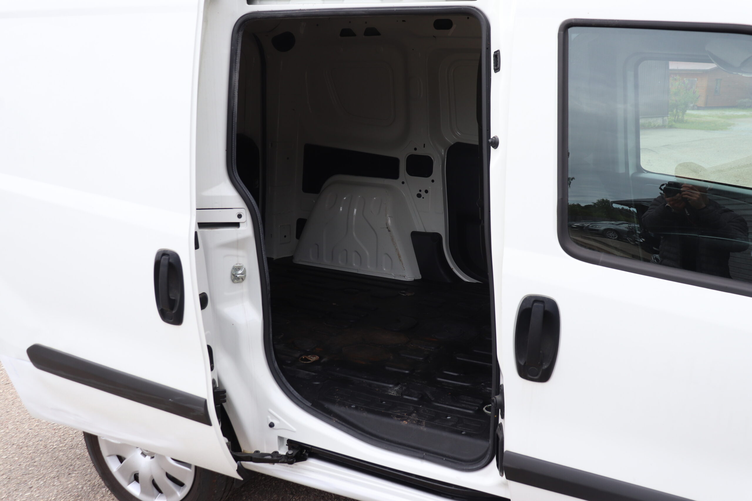 OPEL COMBO 2018.G. - Image 17