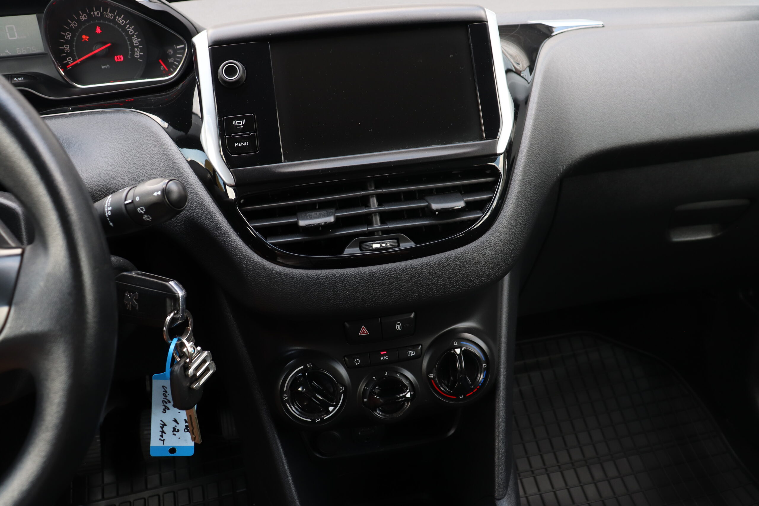 PEUGEOT 208 2013.G. - Image 10