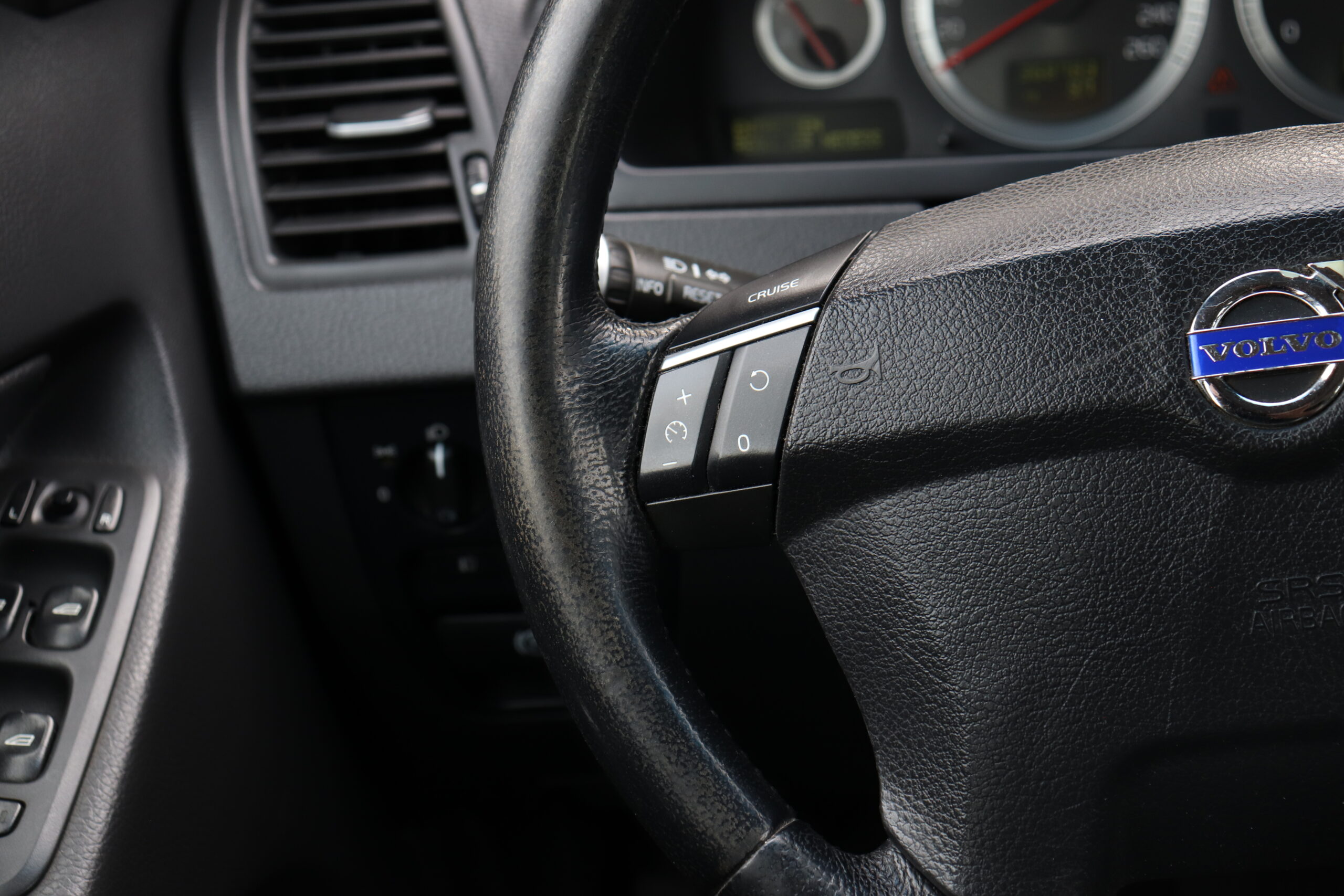 VOLVO XC90 2007.G. - Image 15
